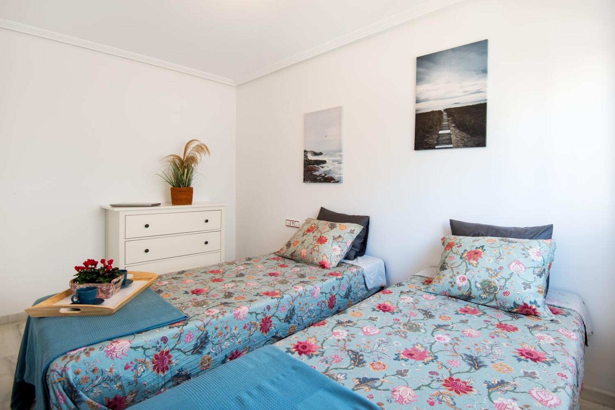 Sea View And 350M To The Beach Торремолинос Экстерьер фото